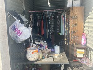5 x 10 unit in Hesperia
