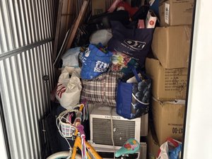 5 x 10 storage unit in Hillside, NJ