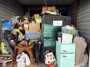 10 x 15 storage unit in Hillside, NJ