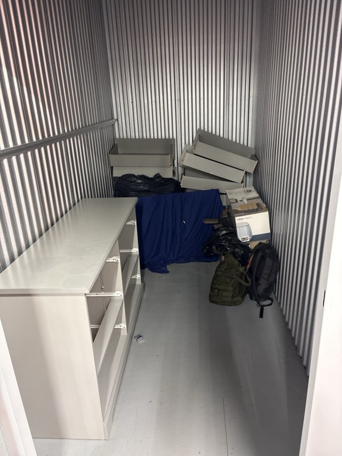 5 x 10 storage unit in Hillside, NJ