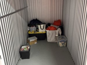 5 x 10 storage unit in Hillside, NJ
