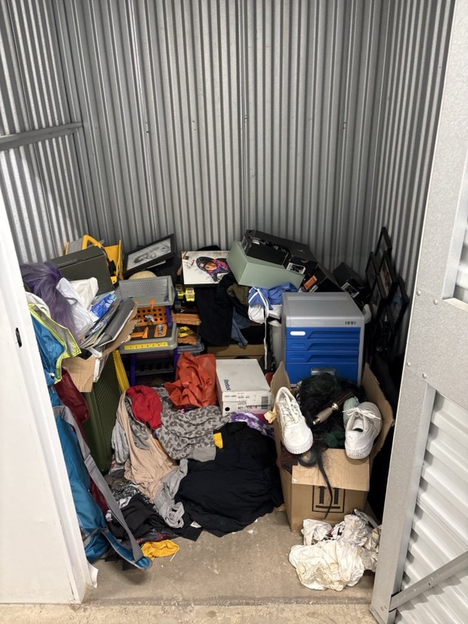 5 x 5 storage unit in Hillside, NJ