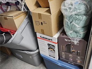 5 x 10 storage unit in Bloomfield, NJ