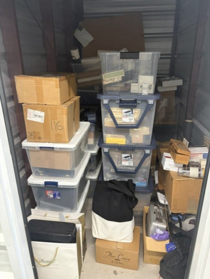 5 x 10 storage unit in Englewood, NJ