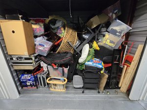 10 x 10 storage unit in Cherry Hill, NJ