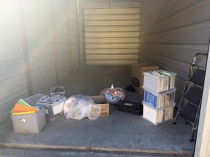 10 x 25 storage unit in Englewood, NJ