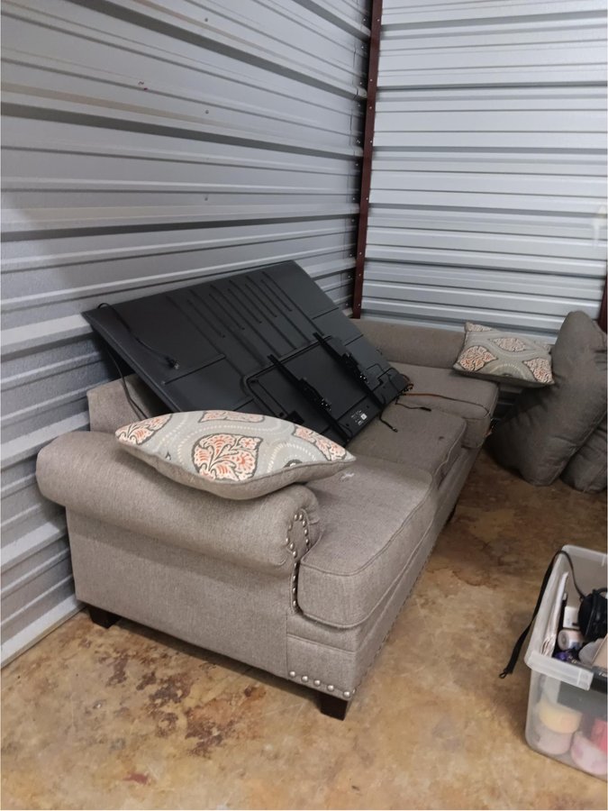 10 x 10 storage unit in West Monroe, LA