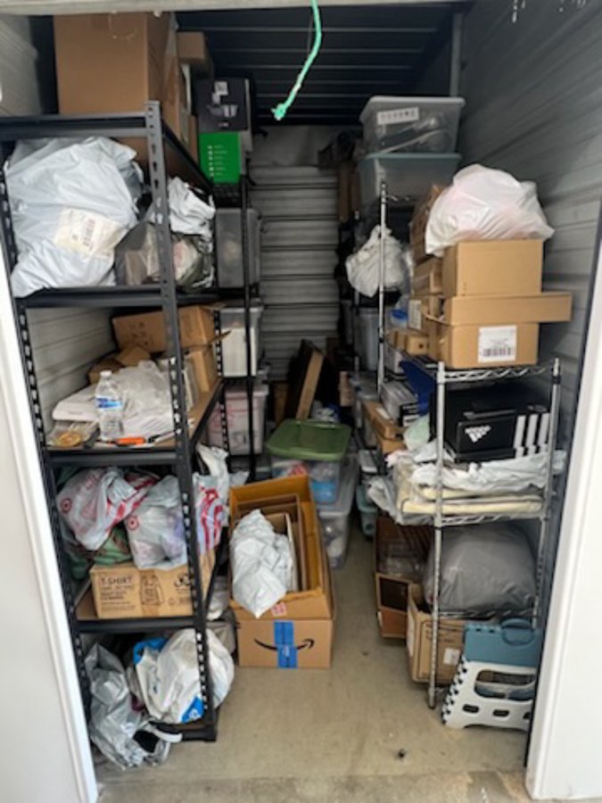 5 x 10 storage unit in North Hollywood, CA