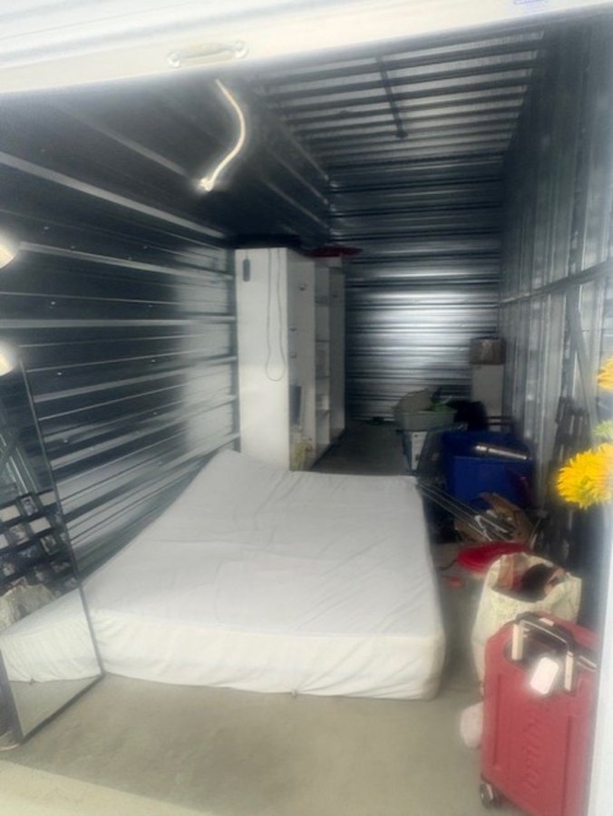 7 x 20 storage unit in Raleigh, NC