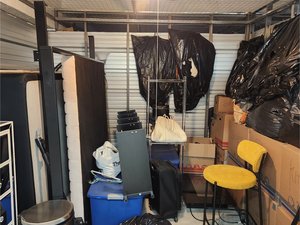 10 x 12 storage unit in Baltimore, MD