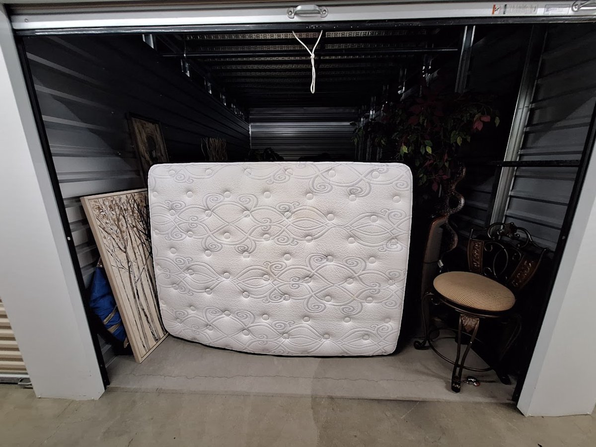 10 x 20 storage unit in Denver, CO
