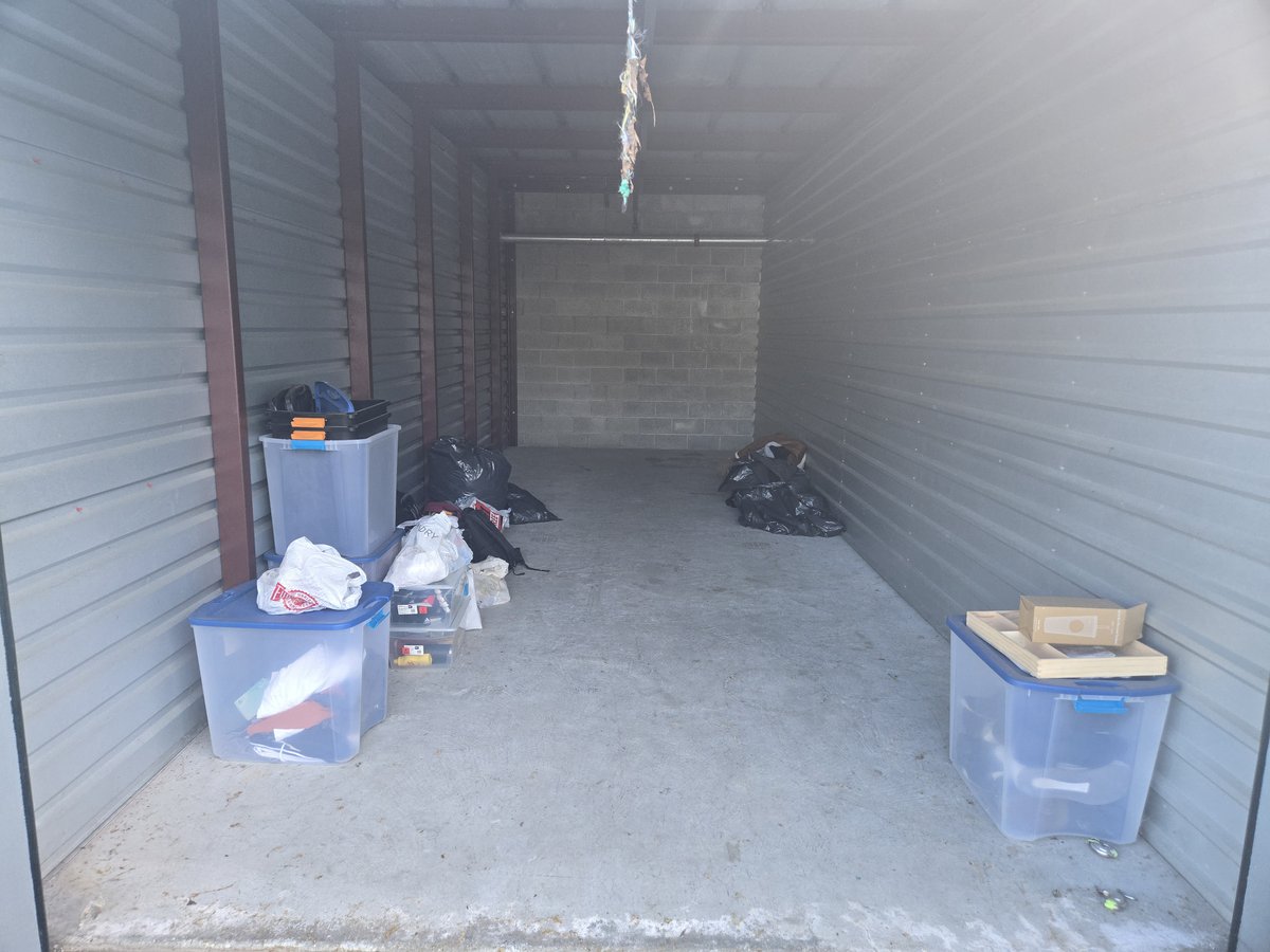 10 x 30 storage unit in Reston, VA