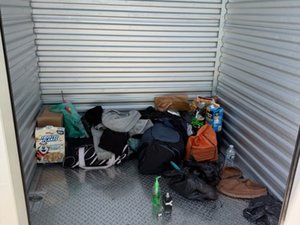 5 x 5 storage unit in Cicero, IL