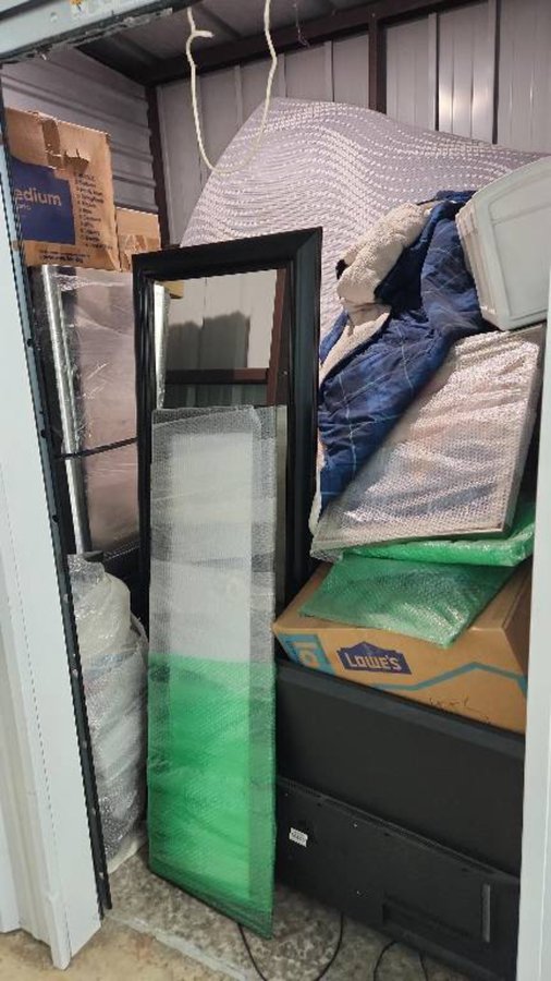10 x 10 storage unit in Oklahoma City, OK