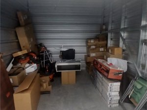 10 x 10 storage unit in Raleigh, NC