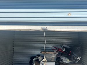 10 x 10 storage unit in Hesperia, CA