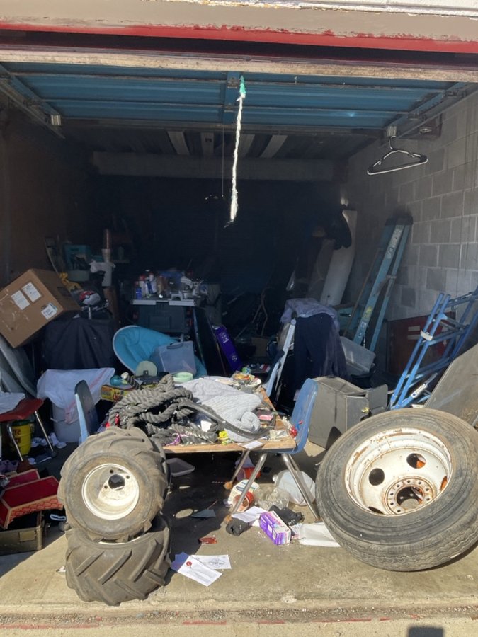 12 x 30 storage unit in Indianapolis, IN