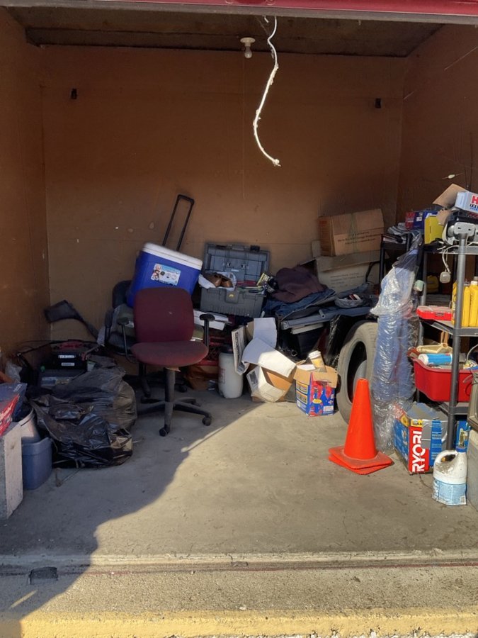 10 x 10 storage unit in Indianapolis, IN