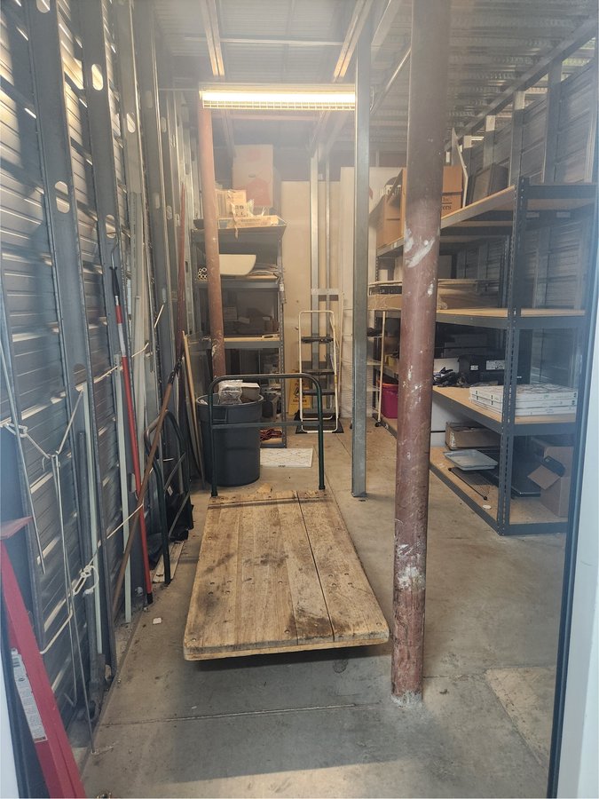 10 x 20 storage unit in Arlington, TX