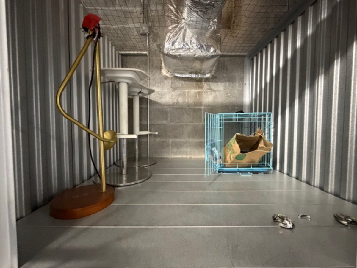 5 x 5 storage unit in Miami, FL