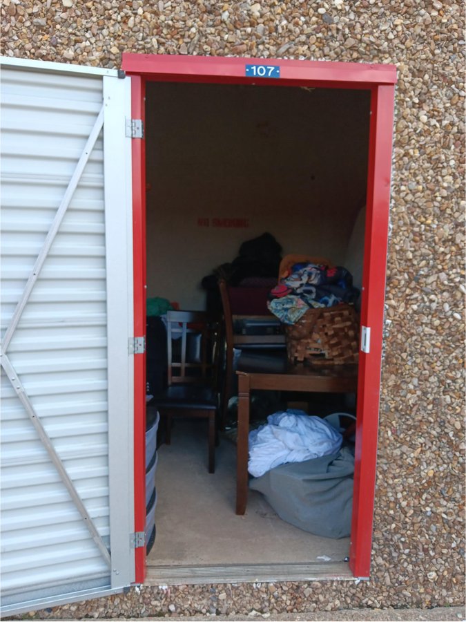 10 x 10 storage unit in Monroe, LA