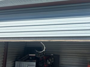 10 x 10 storage unit in Hesperia, CA