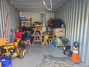 10 x 15 storage unit in Lancaster, PA
