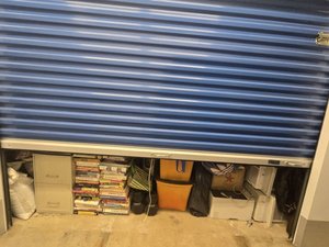10 x 10 storage unit in Brentwood, MD
