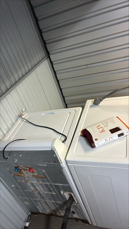 10 x 5 storage unit in Florence, KY
