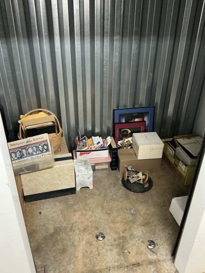 5 x 10 storage unit in Lancaster, PA