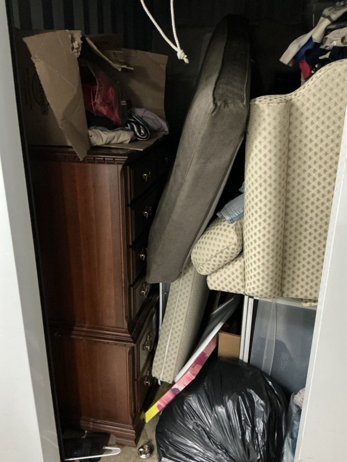 8 x 5 storage unit in Lancaster, PA