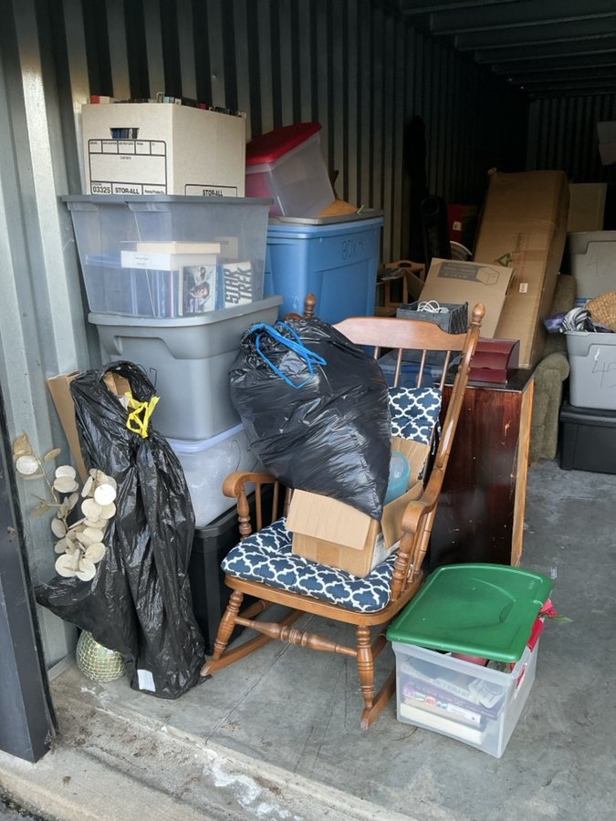 10 x 25 storage unit in Lancaster, PA