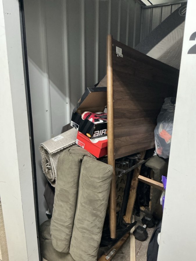 5 x 10 storage unit in Lancaster, PA