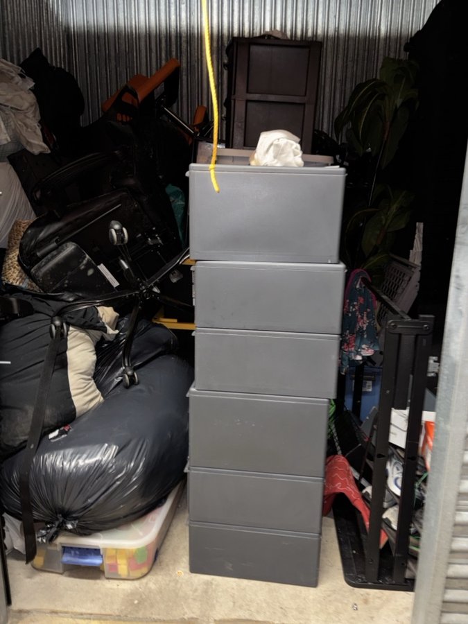 10 x 10 storage unit in Bensalem, PA