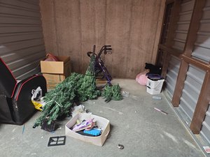 10 x 10 storage unit in Hamilton, OH