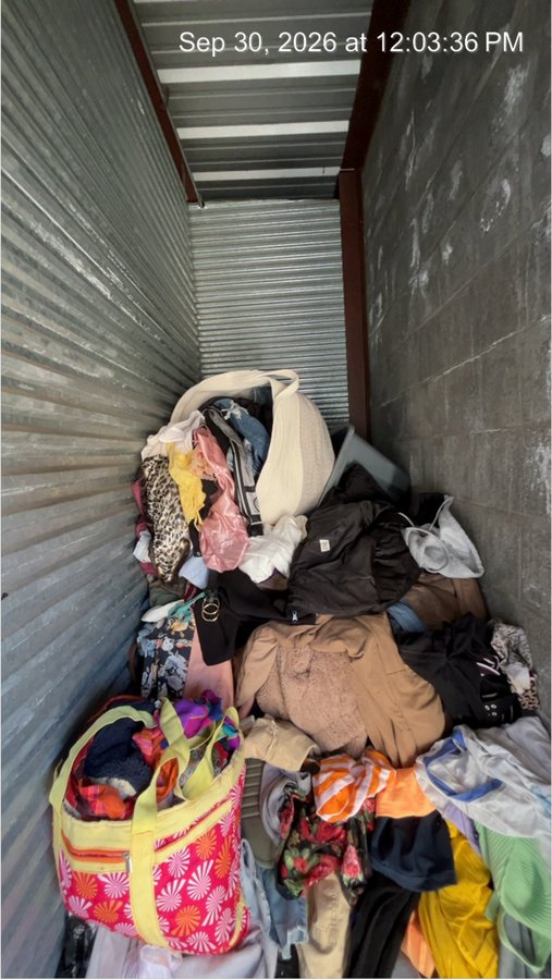 4 x 8 storage unit in Sacramento, CA