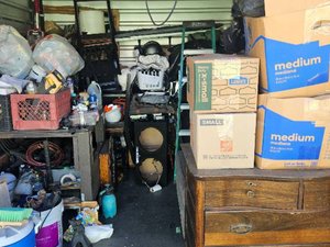 10 x 10 storage unit in San Bernardino, CA