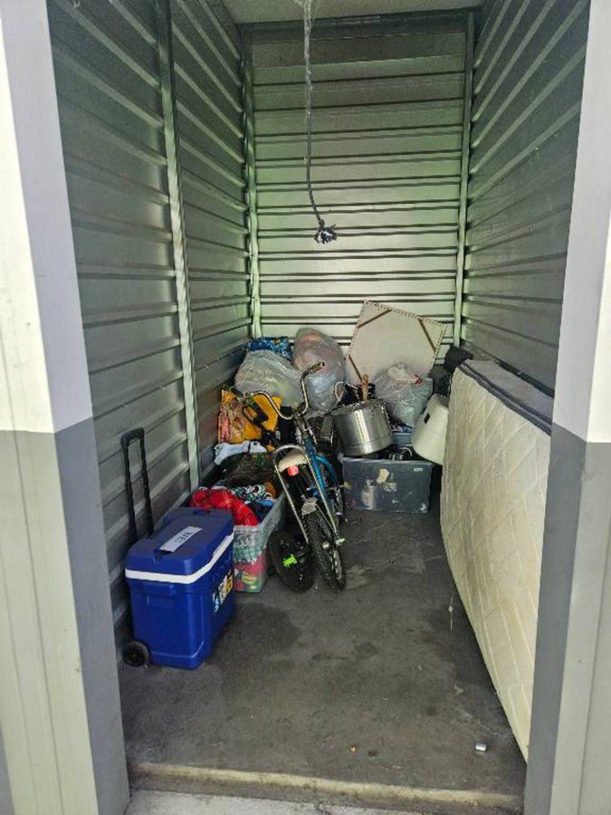 5 x 10 storage unit in San Bernardino, CA