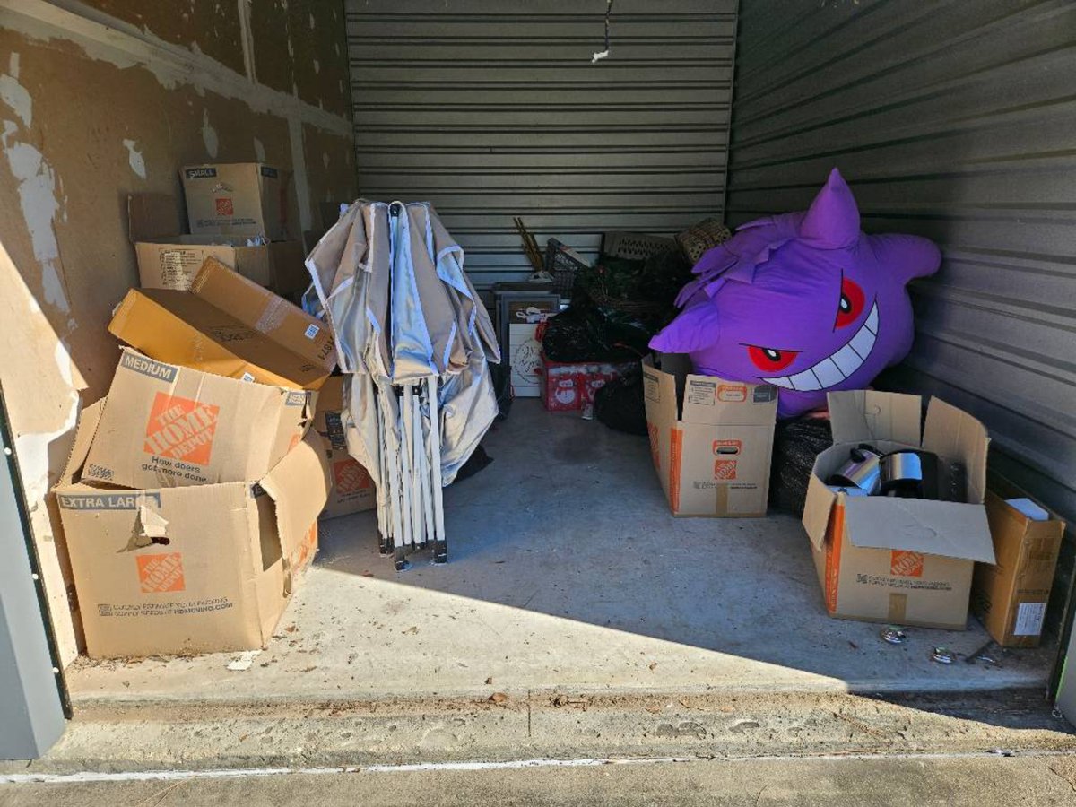 10 x 15 storage unit in Houston, TX