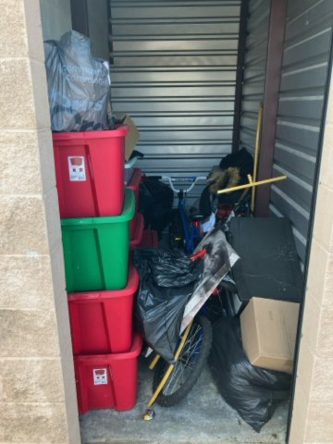 5 x 10 storage unit in Grand Prairie, TX