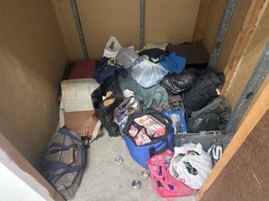 5 x 5 storage unit in Carson, CA