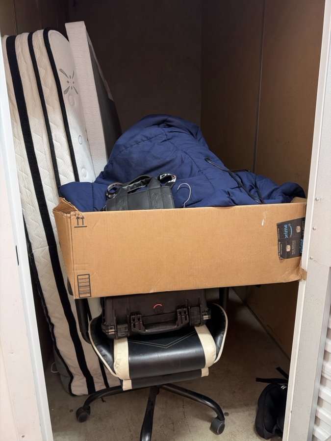 5 x 10 storage unit in San Jose, CA
