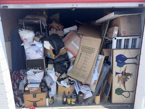 10 x 30 storage unit in Carson, CA