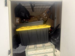 5 x 10 storage unit in Harbor City, CA