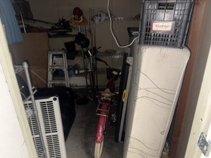 10 x 15 storage unit in Harbor City, CA