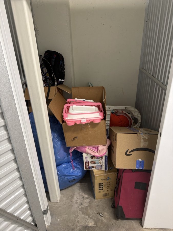 5 x 5 storage unit in Las Vegas, NV