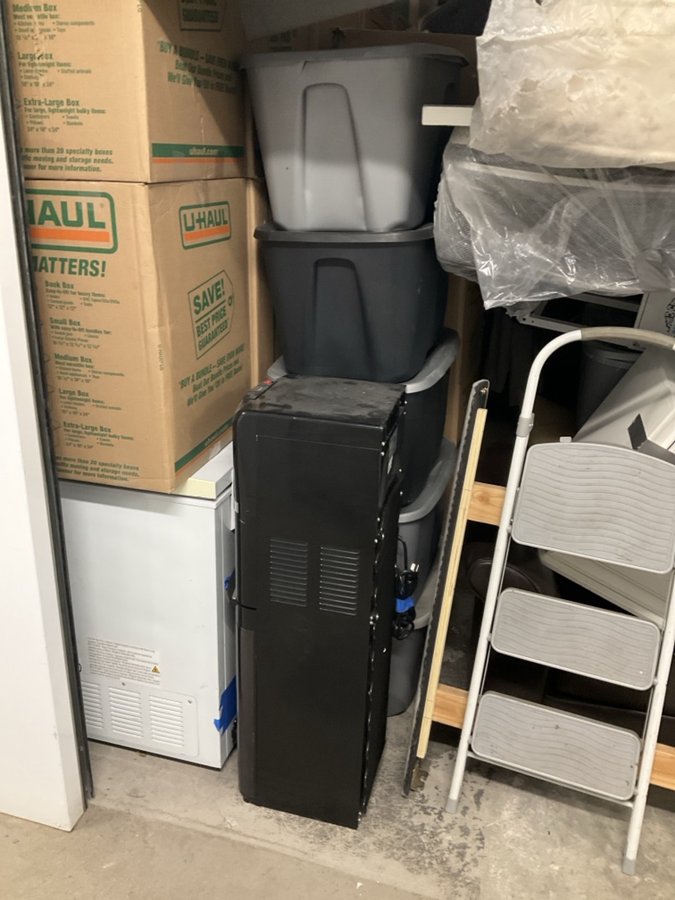 10 x 15 storage unit in Las Vegas, NV