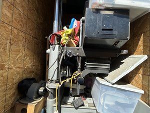 5 x 8 storage unit in Sacramento, CA