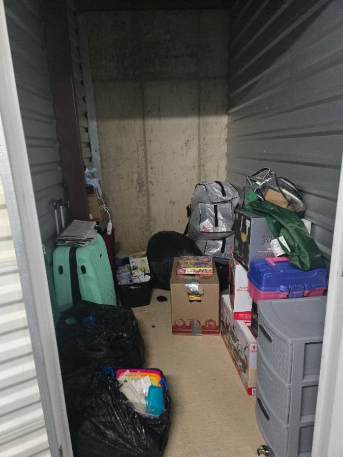 5 x 10 storage unit in Grand Prairie, TX