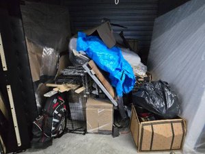 10 x 10 storage unit in Grand Prairie, TX